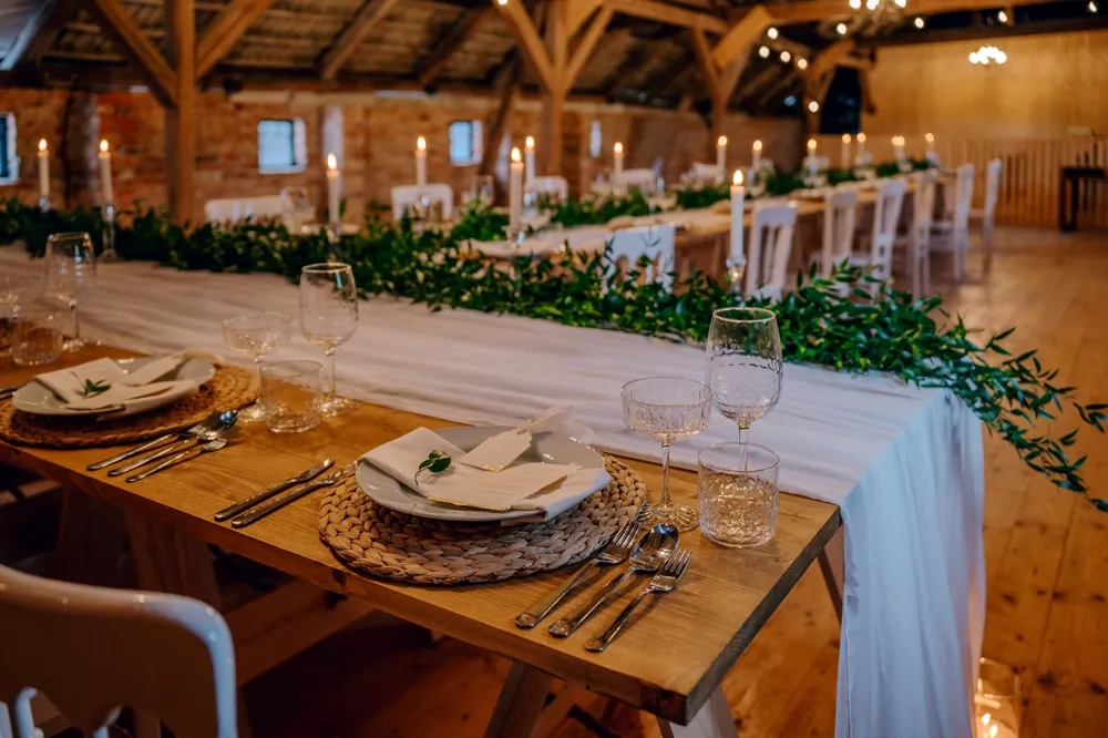 wedding venue tables 