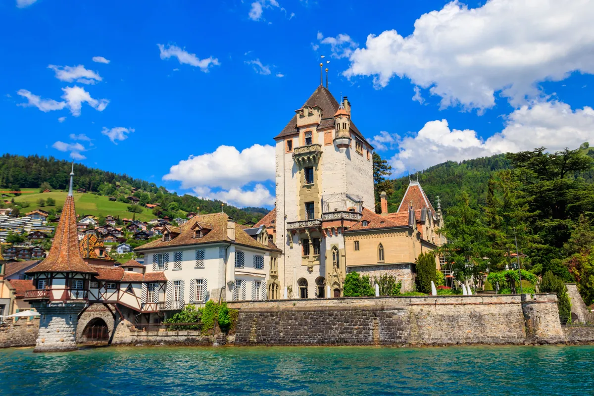Oberhofen Castle