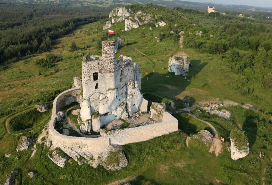 mirow castle, polish castle, castle poland