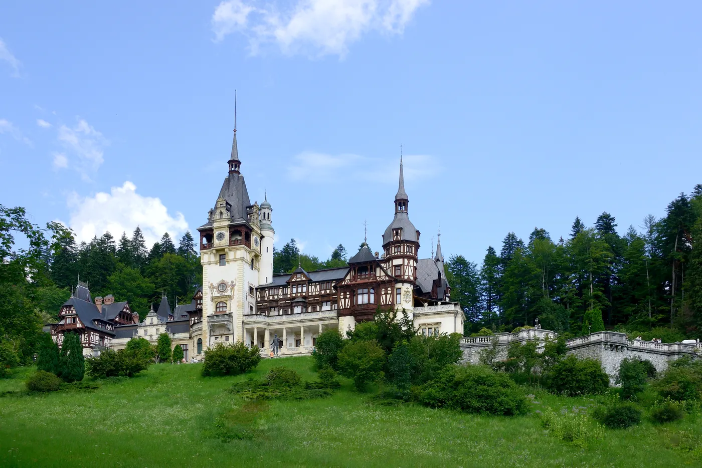 Peleș Castle in the Carpathians, a fairytale castle in Romania
