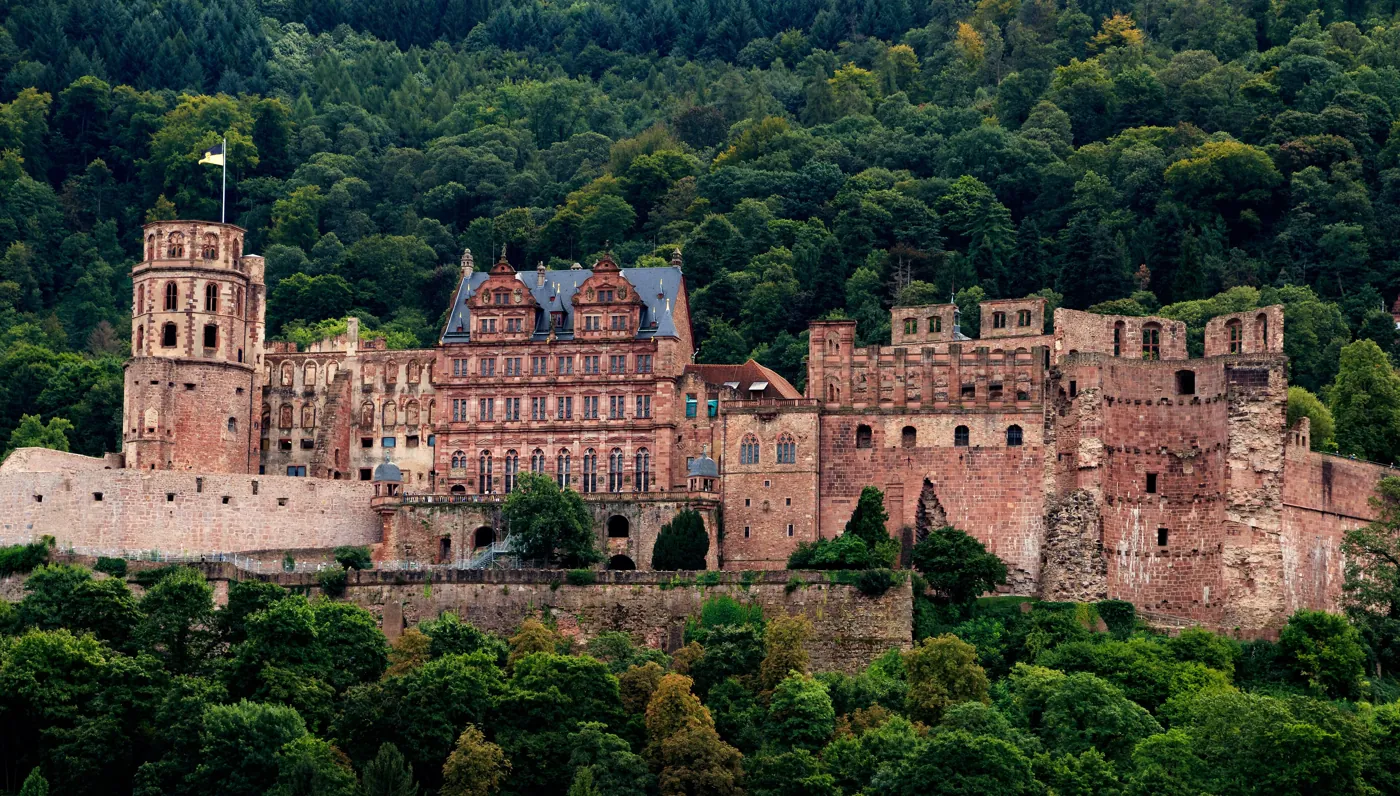 Heidelberger Schloss, the great red-sandstone castle ruin above the Neckar in Germany