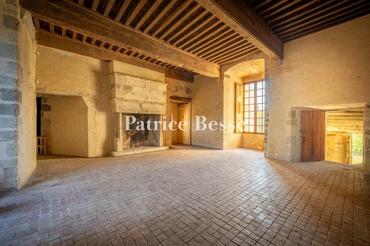 13th Century Château With Historical Significance And Restoration Potential