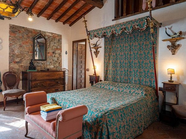 XII Century Fully Furnished Castle In Chianti, With Pool And Olive Grove   Montebenichi (Ar) 5