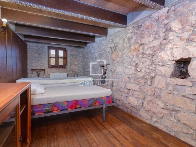 Romanesque Castle From The 10th Century For Sale In La Selva, Girona 3