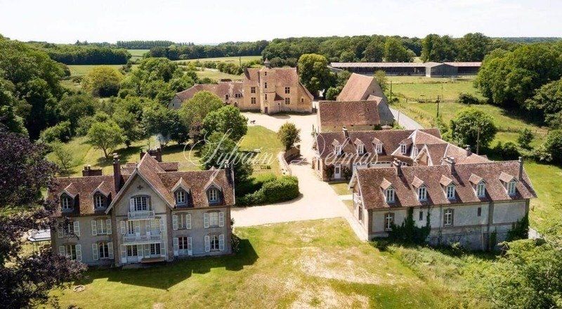 Propriete à Vendre 35 Pièces Proche De Noce (61)